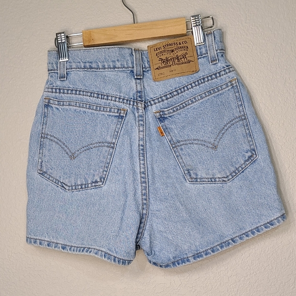 Levi's Light Blue Jean Shorts - Picture 2 of 4